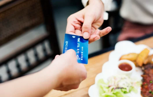 "Revolucione seu negócio com as melhores maquininhas para pagamentos com VR e VA!"